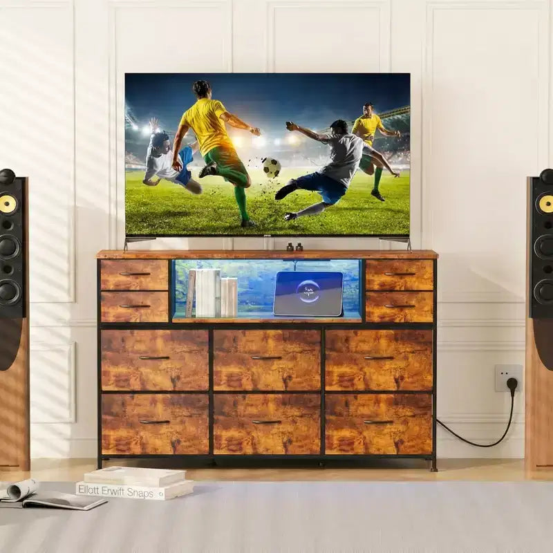 Cassettiera con struttura in metallo, mobili contenitore con 11 cassetti in tessuto, mobile TV con luci LED e stazione di ricarica, adatta per camera da letto e soggiorno