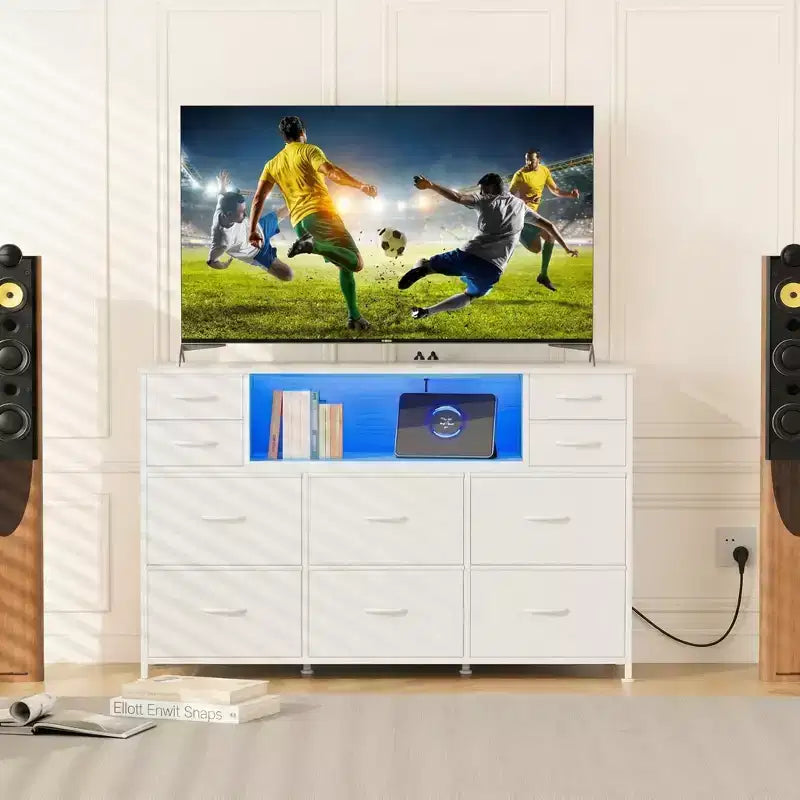 Cassettiera con struttura in metallo, mobili contenitore con 11 cassetti in tessuto, mobile TV con luci LED e stazione di ricarica, adatta per camera da letto e soggiorno