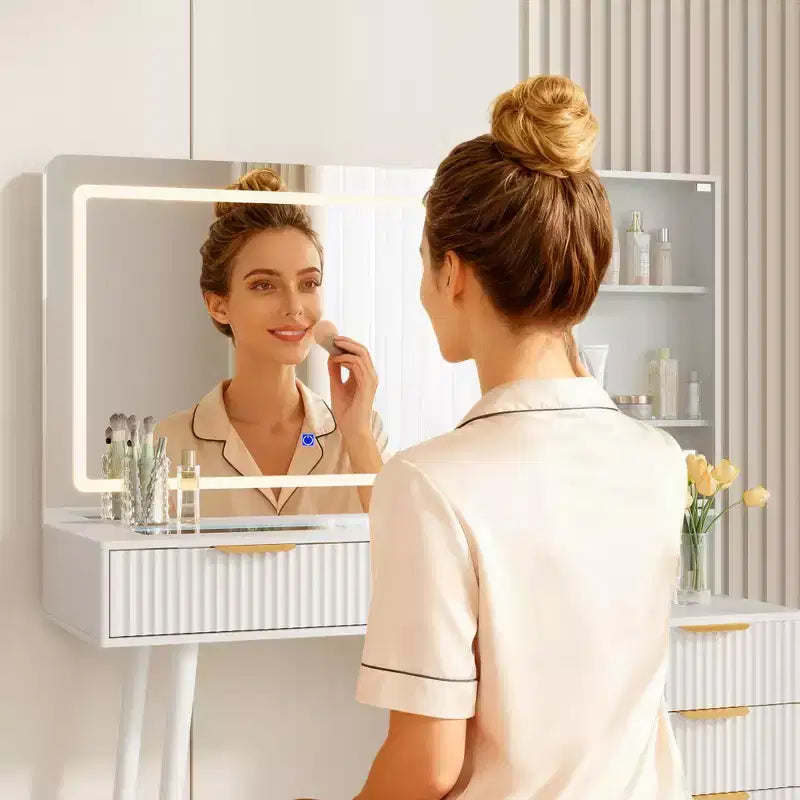 Scrivania da trucco illuminata da 48" con specchio, piano nero, utente singolo
