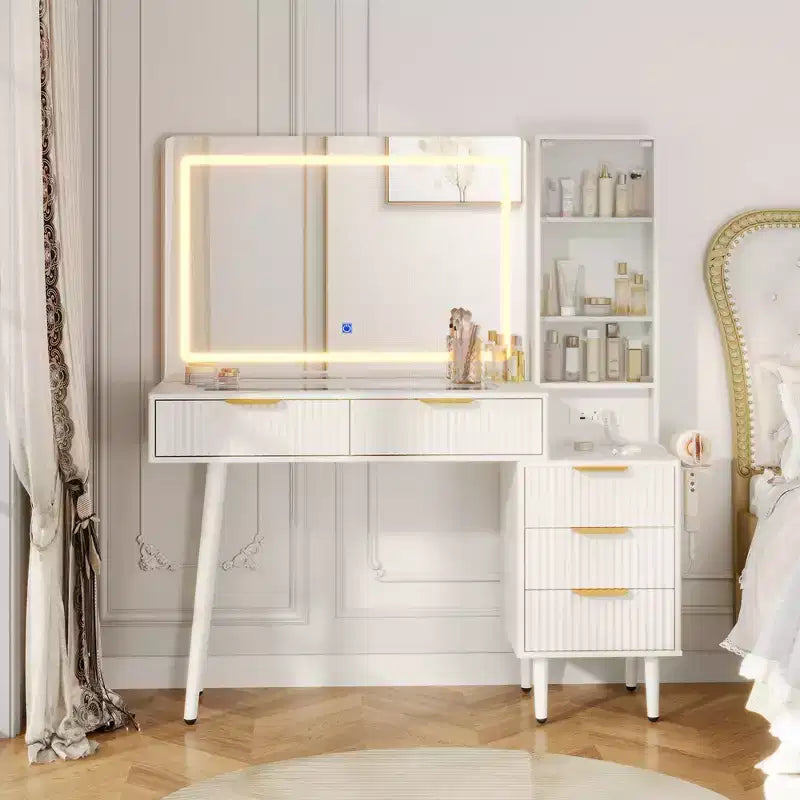 Scrivania da trucco illuminata da 48" con specchio, piano nero, utente singolo