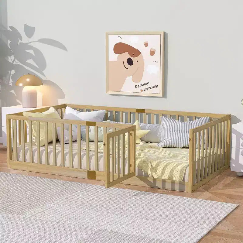 Lettino a pavimento per bambini con sponde alte e cancelletto, 1 bambino